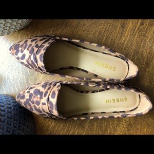 Leopard print women’s flats.